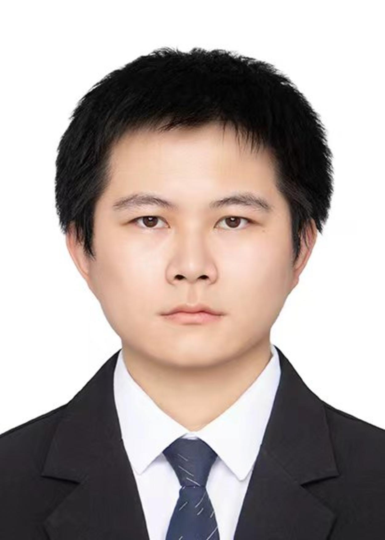2023级-张鹏